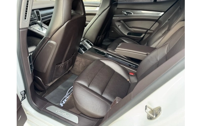 Porsche Panamera TURBO= FACELIFT= KEYLESS GO= CARBON PACK= BOSE= - автомобили, коли, обяви за нови и употребявани 13