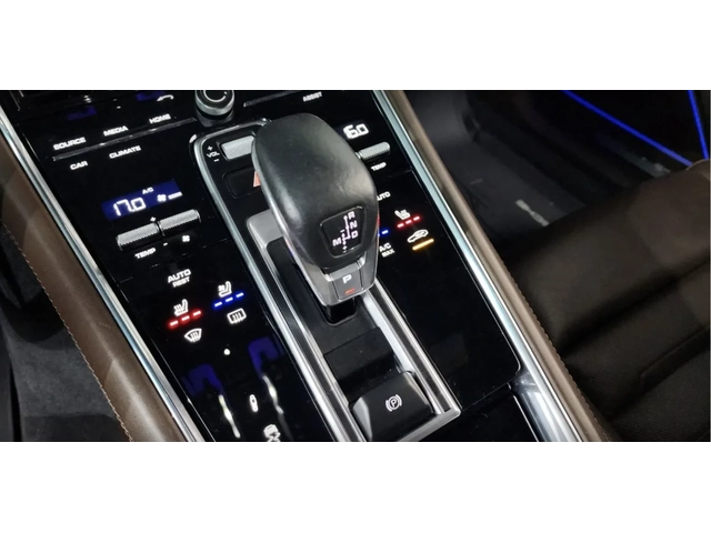 Porsche Panamera 2.9 4S - автомобили, коли, обяви за нови и употребявани 8