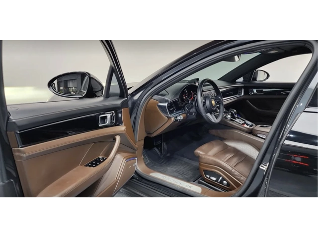 Porsche Panamera 2.9 4S - автомобили, коли, обяви за нови и употребявани 9
