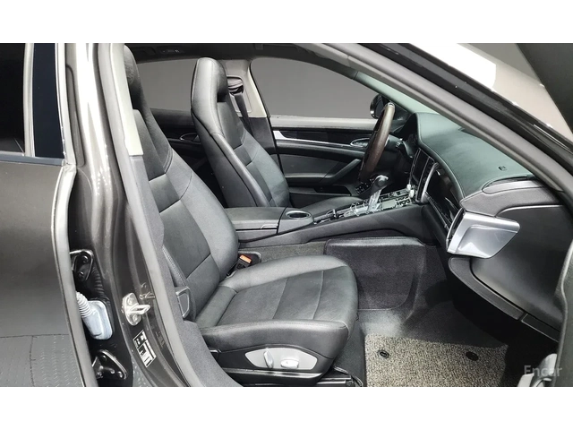 Porsche Panamera 3.0 V6 | PDK | Sunroof | Carbon Steering | Top Spe - автомобили, коли, обяви за нови и употребявани 7