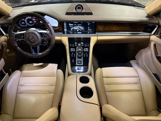 Porsche Panamera TURBO* PDK* МАСАЖ* ЗАВИВАЩ ЗАДЕН МОСТ - автомобили, коли, обяви за нови и употребявани 5