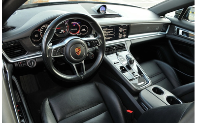 porsche-panamera-panamera - 4