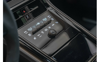 Porsche Panamera Turbo E-Hyb/PDLS+/PDK/Active Ride/Burm/Beifahrer-Display - автомобили, коли, обяви за нови и употребявани 8