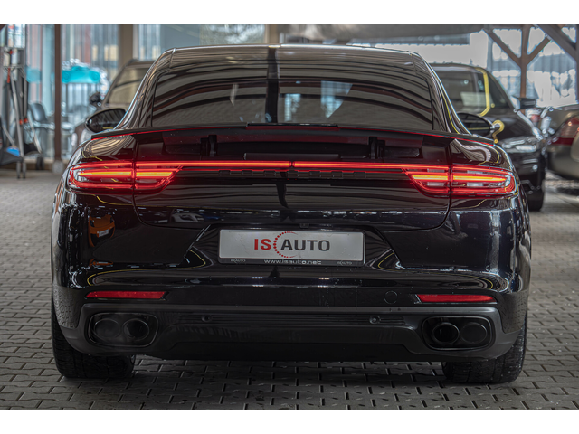 Porsche Panamera Turbo/PCCB/PDLS+ /Carbon pack/Magic Sky/Bose - автомобили, коли, обяви за нови и употребявани 4