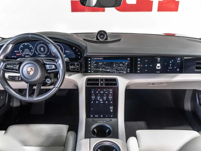 Porsche Taycan 4 CROSS TURISMO LOADED С РЕГИСТРАЦИЯ & АВТО КРЕДИТ - автомобили, коли, обяви за нови и употребявани 4