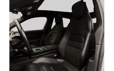 Porsche Taycan * АвтоКредит * (ЦЕНА ДО БГ) - автомобили, коли, обяви за нови и употребявани 12