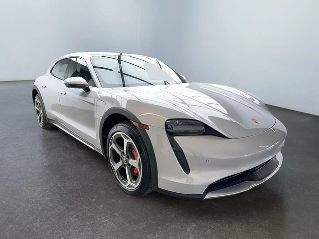 Porsche Taycan * АвтоКредит * (ЦЕНА ДО БГ) - автомобили, коли, обяви за нови и употребявани 7