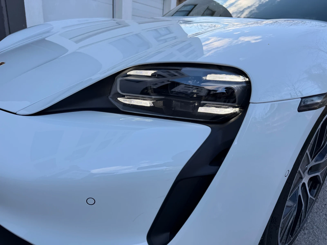 Porsche Taycan S - автомобили, коли, обяви за нови и употребявани 15