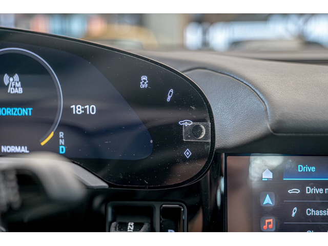 Porsche Taycan 4s Perf./PDLS/PESS/PVTS Plus/PASM/Камера 360/ - автомобили, коли, обяви за нови и употребявани 10