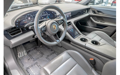 Porsche Taycan 4s Perf./PDLS/PESS/PVTS Plus/PASM/Камера 360/ - автомобили, коли, обяви за нови и употребявани 6