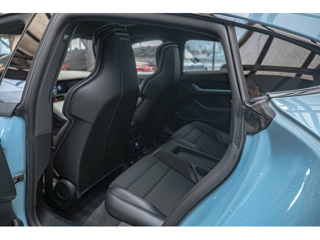 Porsche Taycan 4S Performance/PDLS+/PVTS/BOSE/Sport Chrono/Пасажерски Дисплей - автомобили, коли, обяви за нови и употребявани 8