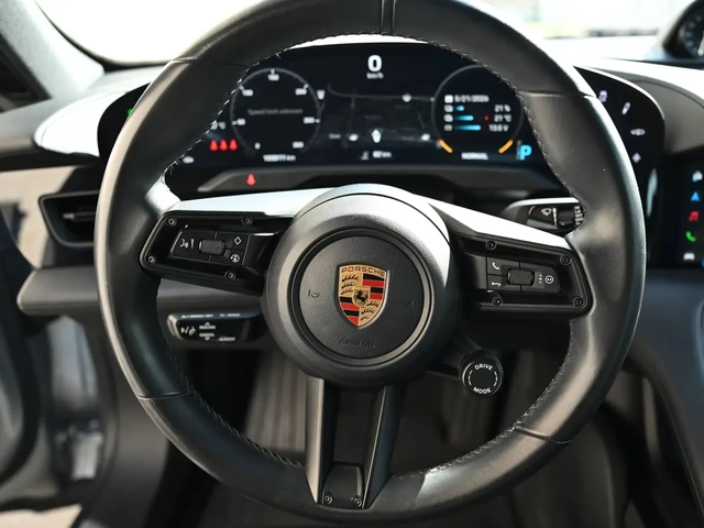 Porsche Taycan 4S| EXTENDED RANGE BATTERY* BOSE* ОБДУХ - автомобили, коли, обяви за нови и употребявани 10