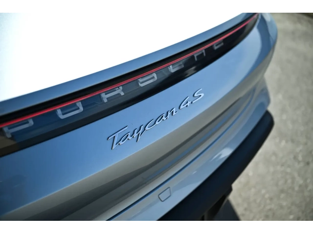 Porsche Taycan 4S| EXTENDED RANGE BATTERY* BOSE* ОБДУХ - автомобили, коли, обяви за нови и употребявани 7