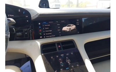 Porsche Taycan 4S / SPORT CHRONO - автомобили, коли, обяви за нови и употребявани 16
