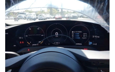 Porsche Taycan 4S / SPORT CHRONO - автомобили, коли, обяви за нови и употребявани 6
