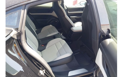 Porsche Taycan 4S / SPORT CHRONO - автомобили, коли, обяви за нови и употребявани 7