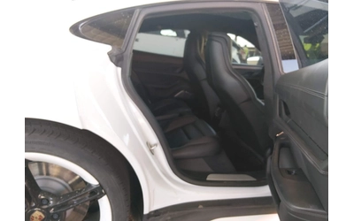 Porsche Taycan TURBO S* - автомобили, коли, обяви за нови и употребявани 8
