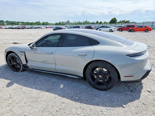 Porsche Taycan 4S* BOSE* ПОДГРЕВ* ОБДУХВАНЕ* ПАНОРАМА* - автомобили, коли, обяви за нови и употребявани 3