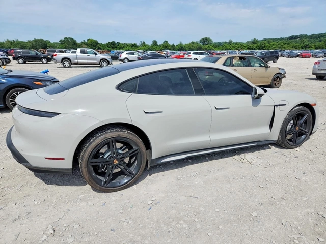 Porsche Taycan 4S* BOSE* ПОДГРЕВ* ОБДУХВАНЕ* ПАНОРАМА* - автомобили, коли, обяви за нови и употребявани 4