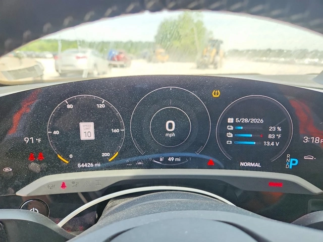 Porsche Taycan 4S* BOSE* ПОДГРЕВ* ОБДУХВАНЕ* ПАНОРАМА* - автомобили, коли, обяви за нови и употребявани 8