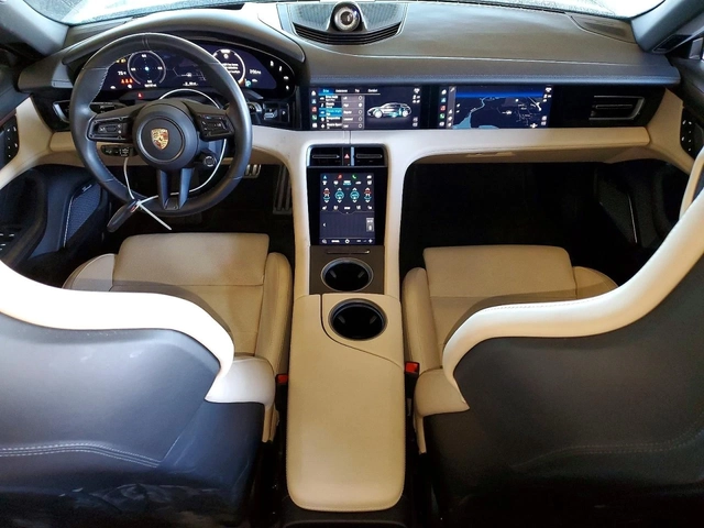 Porsche Taycan 2023 CROSS TORISMO 4S 94KW 4X4 - автомобили, коли, обяви за нови и употребявани 7