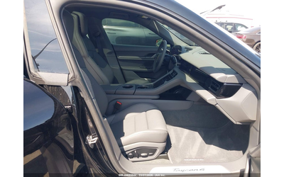 porsche-taycan-electric-all-wheel-drive - 4