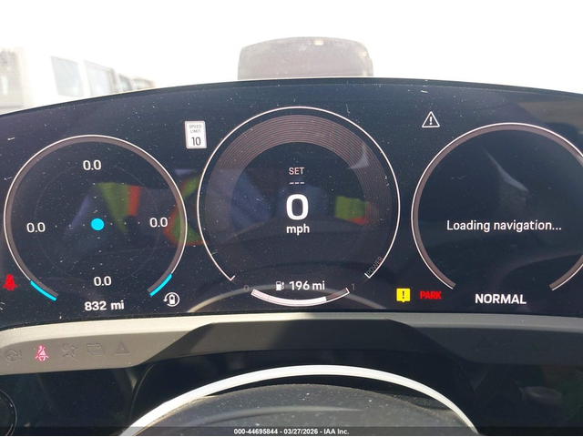 Porsche Taycan ELECTRIC All Wheel Drive - автомобили, коли, обяви за нови и употребявани 6