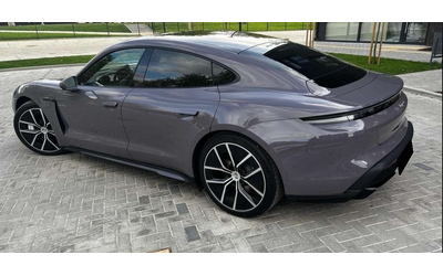 porsche-taycan-taycan-105-kwh-sport-chrono-plus-package - 4