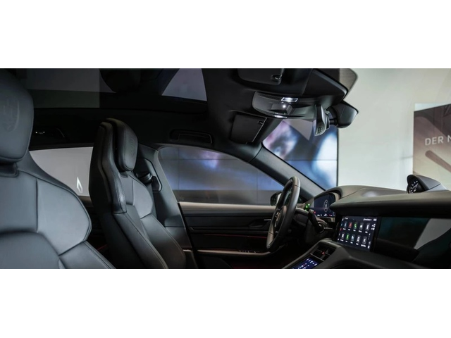 PORSCHE Taycan Taycan 
4 Cross Turismo 105 kWh - автомобили, коли, обяви за нови и употребявани 12