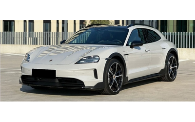 porsche-taycan-taycan-4-cross-turismo - 0
