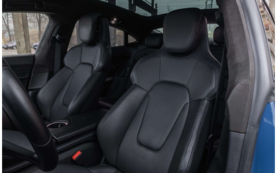 PORSCHE Taycan Taycan Turbo Sport Chrono - автомобили, коли, обяви за нови и употребявани 7