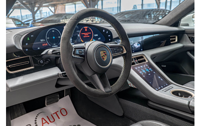 porsche-taycan-turbo-pscb-pdls-pess-panorama-bose - 4