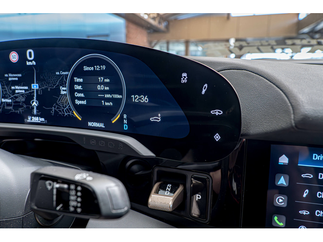 Porsche Taycan Turbo/PSCB/PDLS+/PESS/Panorama/Bose - автомобили, коли, обяви за нови и употребявани 7