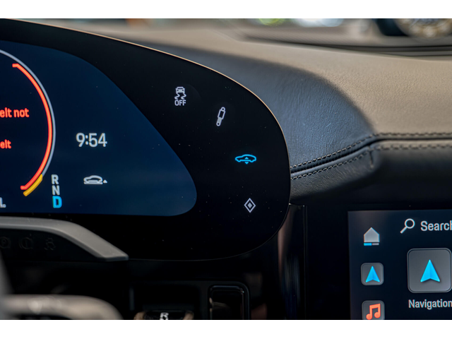 Porsche Taycan Turbo S PCCB/PDLS+/Burmester 3D/ - автомобили, коли, обяви за нови и употребявани 15