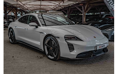 Porsche Taycan Turbo S/PDCC Sport/PDLS+/PCCB/Chrono/Carbon/Burm./Pano. - автомобили, коли, обяви за нови и употребявани 2