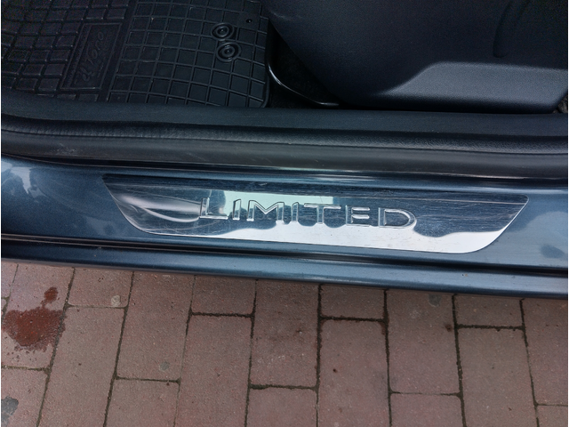 Продавам личният си автомобил - автомобили, коли, обяви за нови и употребявани 7