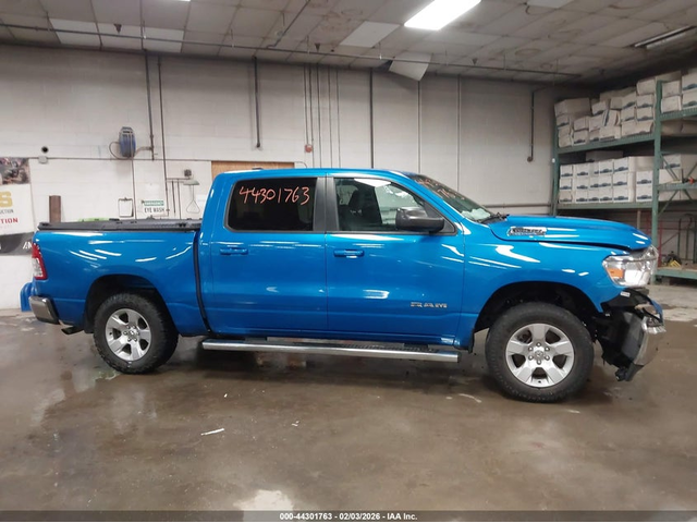 RAM 1500 3.6L V-6 DOHC, VVT, 305HP 4X4 Drive - автомобили, коли, обяви за нови и употребявани 13