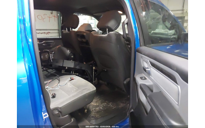 RAM 1500 3.6L V-6 DOHC, VVT, 305HP 4X4 Drive - автомобили, коли, обяви за нови и употребявани 7