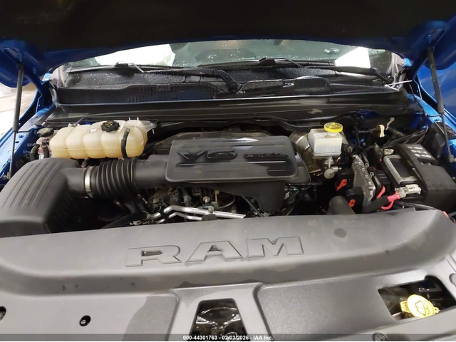 RAM 1500 3.6L V-6 DOHC, VVT, 305HP 4X4 Drive - автомобили, коли, обяви за нови и употребявани 9