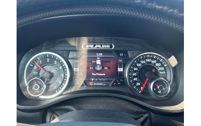 RAM 1500 5.7L 8cyl 4WD - автомобили, коли, обяви за нови и употребявани 7