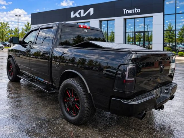 RAM 1500 | 5.7L HEMI | 56K | Carven Exhaust | No Accident | 4x4 - автомобили, коли, обяви за нови и употребявани 6