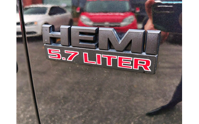 RAM 1500 | 5.7L HEMI | 56K | Carven Exhaust | No Accident | 4x4 - автомобили, коли, обяви за нови и употребявани 9