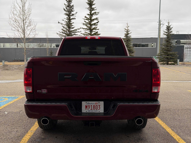 RAM 1500 CLASSIC 5.7L 8cyl 4WD - автомобили, коли, обяви за нови и употребявани 3