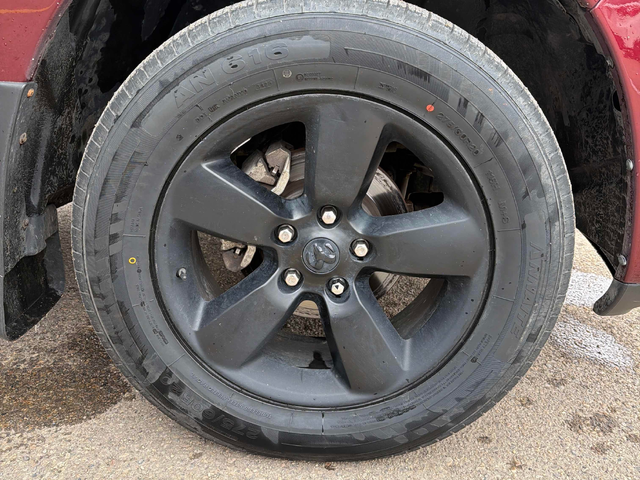 RAM 1500 CLASSIC 5.7L 8cyl 4WD - автомобили, коли, обяви за нови и употребявани 6