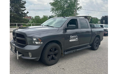 ram-1500-classic-5-7l-8cyl-4wd - 0
