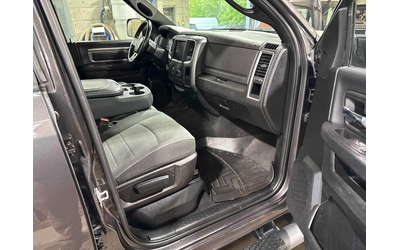 RAM 1500 CLASSIC 5.7L 8cyl 4WD - автомобили, коли, обяви за нови и употребявани 13