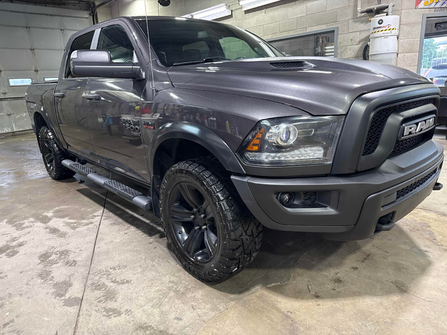 RAM 1500 CLASSIC 5.7L 8cyl 4WD - автомобили, коли, обяви за нови и употребявани 2