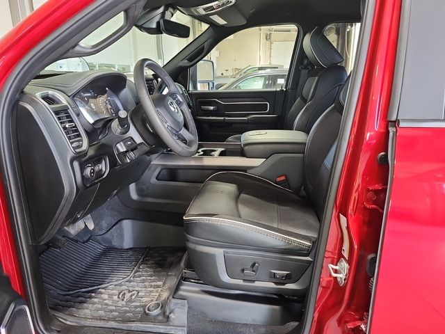 RAM 3500 6.7L 6cyl 4WD - автомобили, коли, обяви за нови и употребявани 4