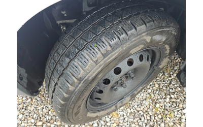 Renault 30 Renault Trafic 2.0tdi/115k.c - автомобили, коли, обяви за нови и употребявани 13