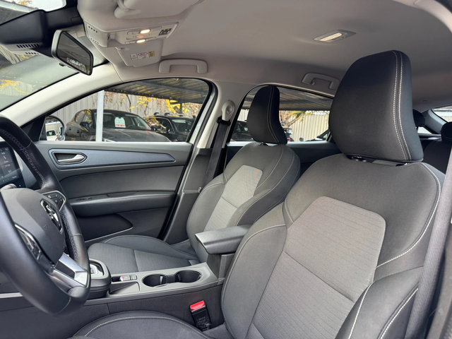 Renault Arkana 1.6 e-TECH Hybrid Auto - автомобили, коли, обяви за нови и употребявани 7